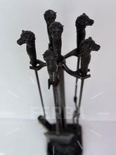 Aslan Figürlü Siyah Şömine Maşa Takımı