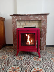 INVICTA Sedan M Kırmızı Döküm Odun Sobası