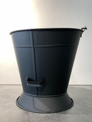 Yuvarlak Siyah Metal Odun Kovası