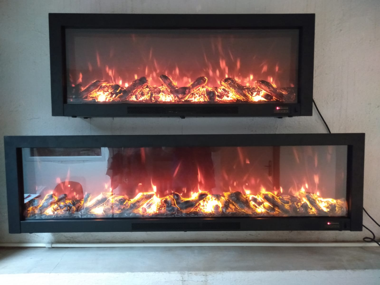 130 cm Elektrikli Şömine Metal Çerçeve (Isılı, Ses Efektli)