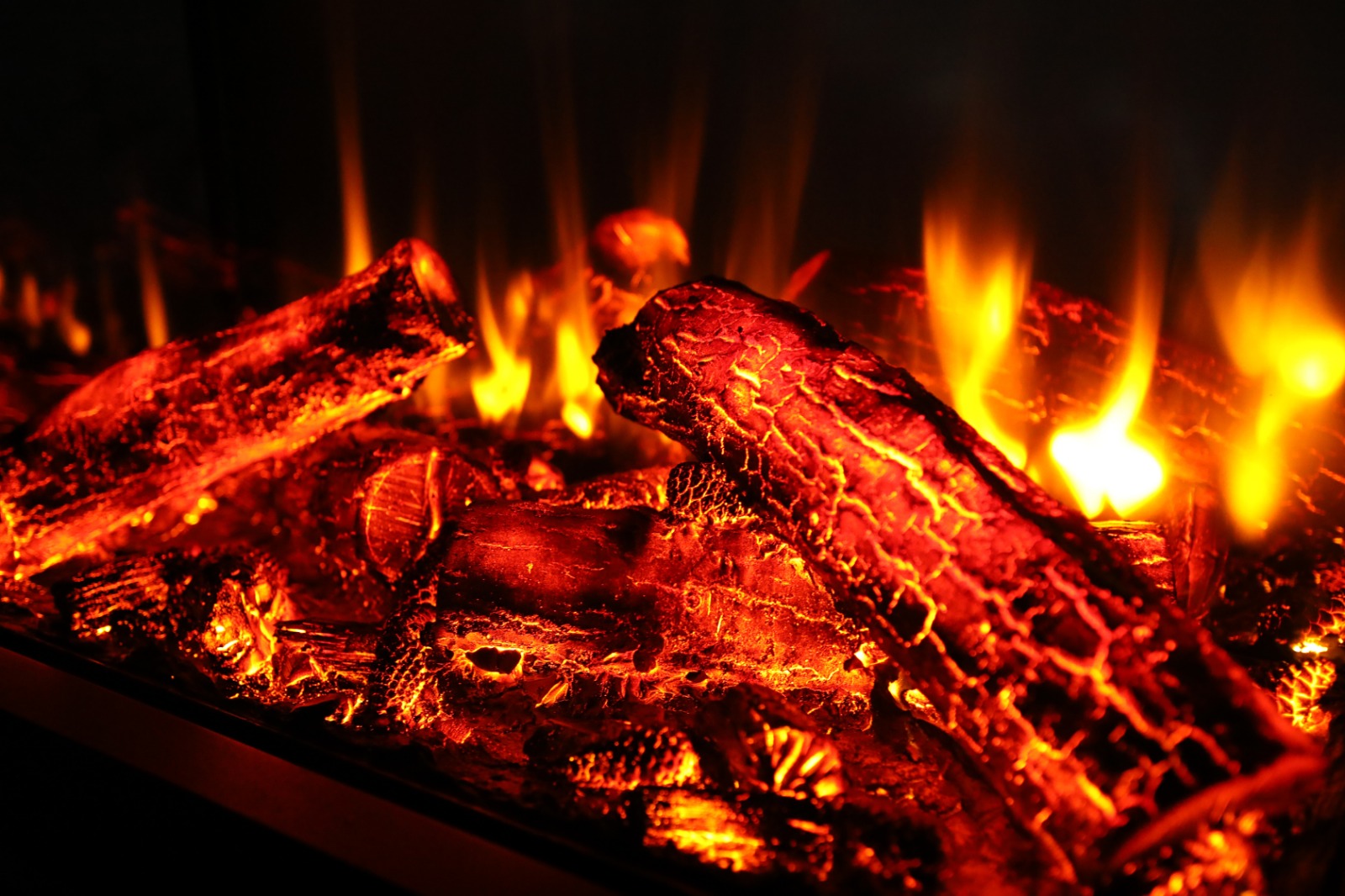 70 cm 3 Tarafı Camlı Elektrikli Şömine