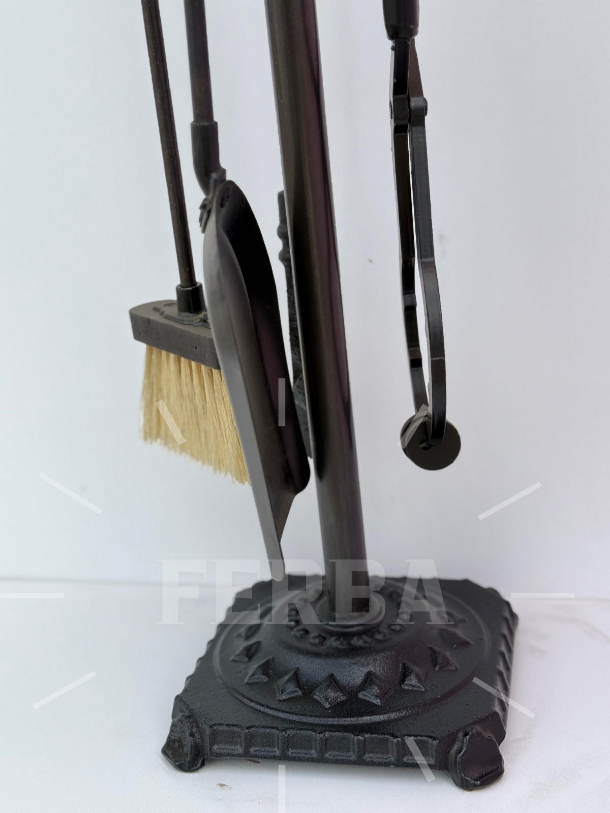 Aslan Figürlü Siyah Şömine Maşa Takımı