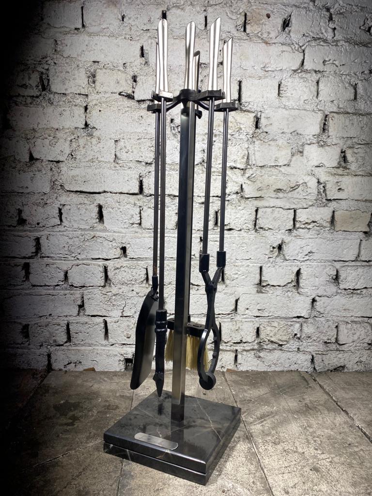 Emotion Gri Mermer Tabanlı Inox Şömine Maşa Takımı