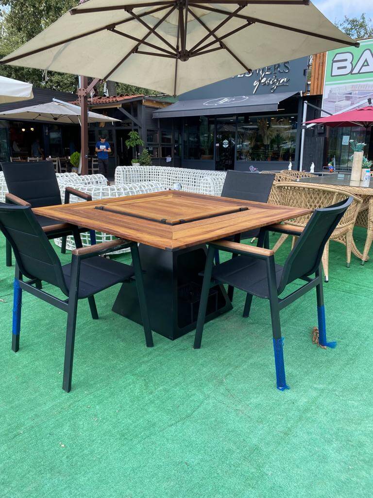 FERBA Initium Model Iroko Ahşap Bahçe Mangal Masa