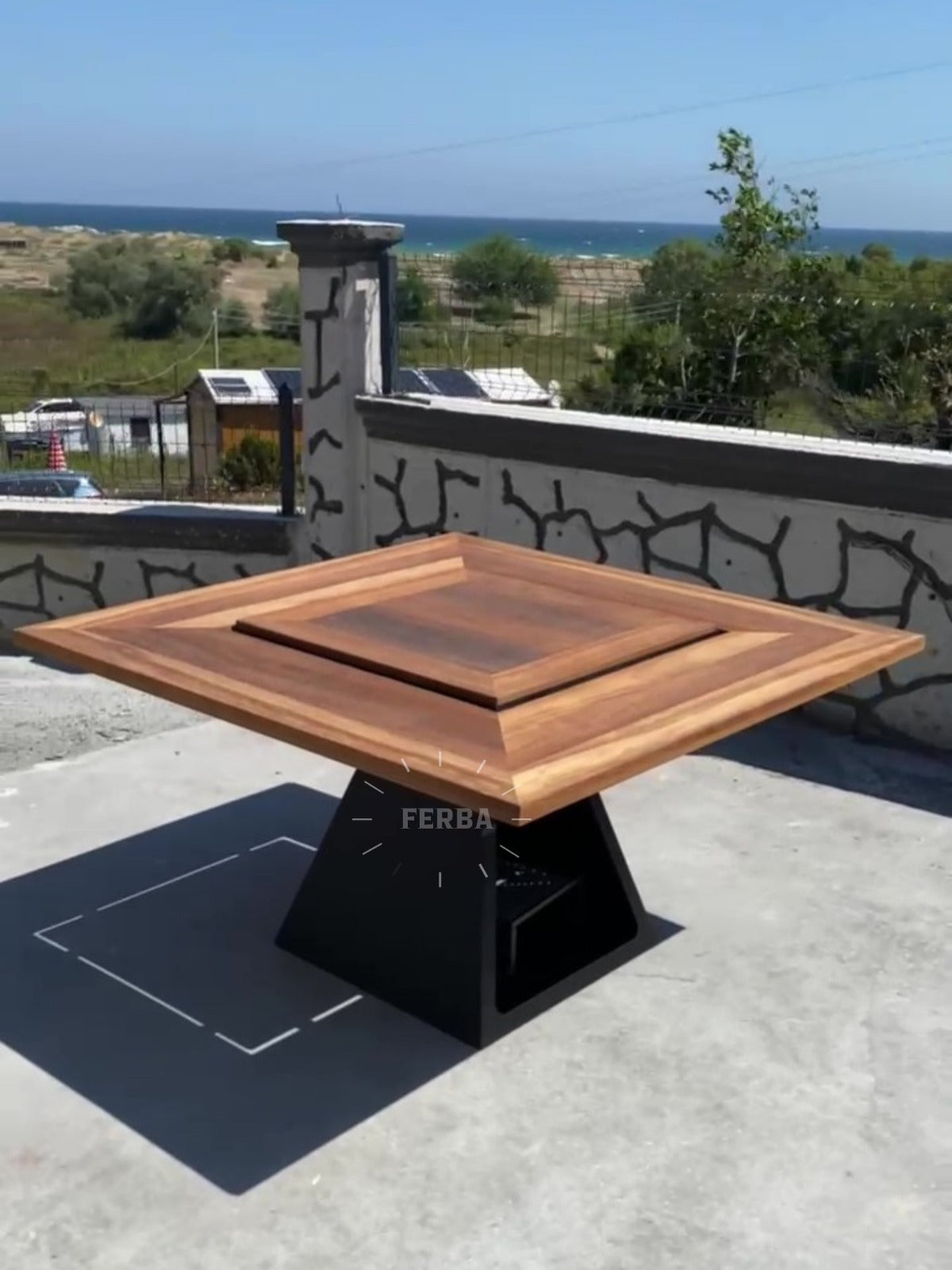 FERBA Initium Model Iroko Ahşap Bahçe Mangal Masa(PASLANMAZ IZGARALI)