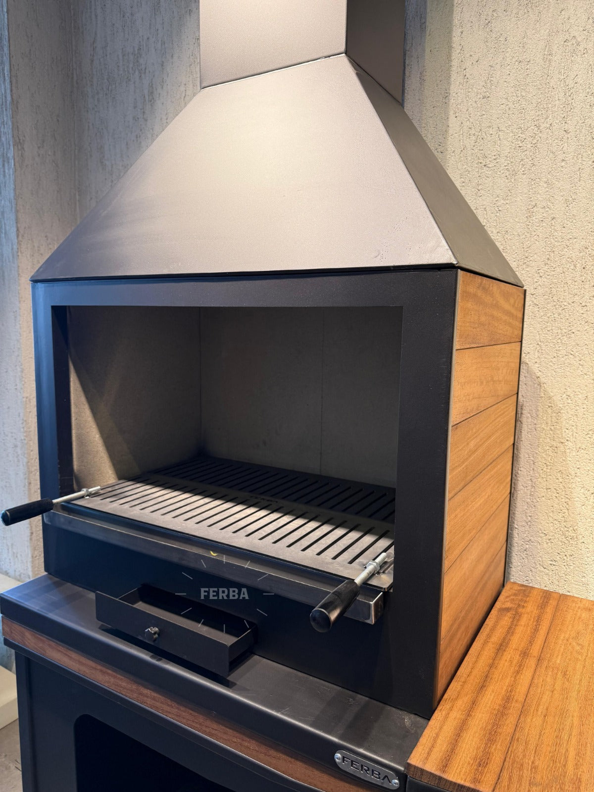 FERBA Sova İroko Bahçe Barbekü Mangal (Tezgahlı)