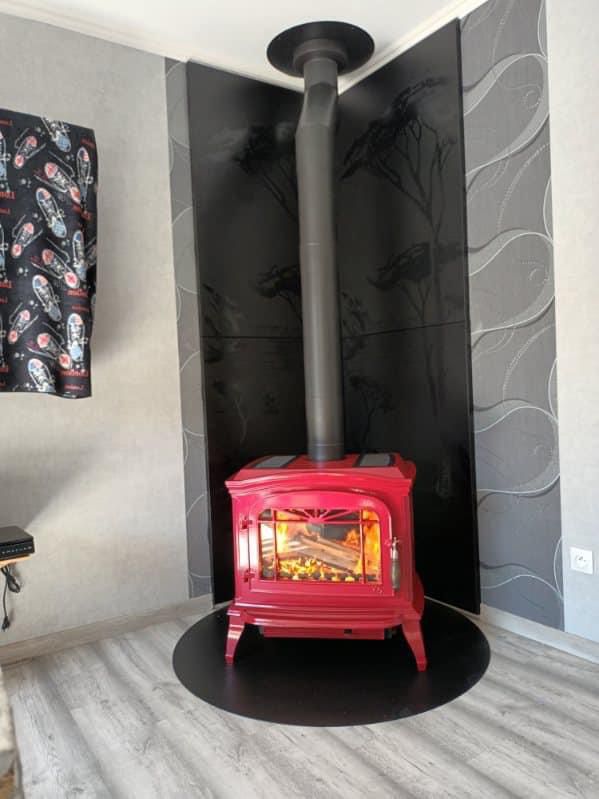 INVICTA Bradford Kırmızı Döküm Odun Sobası