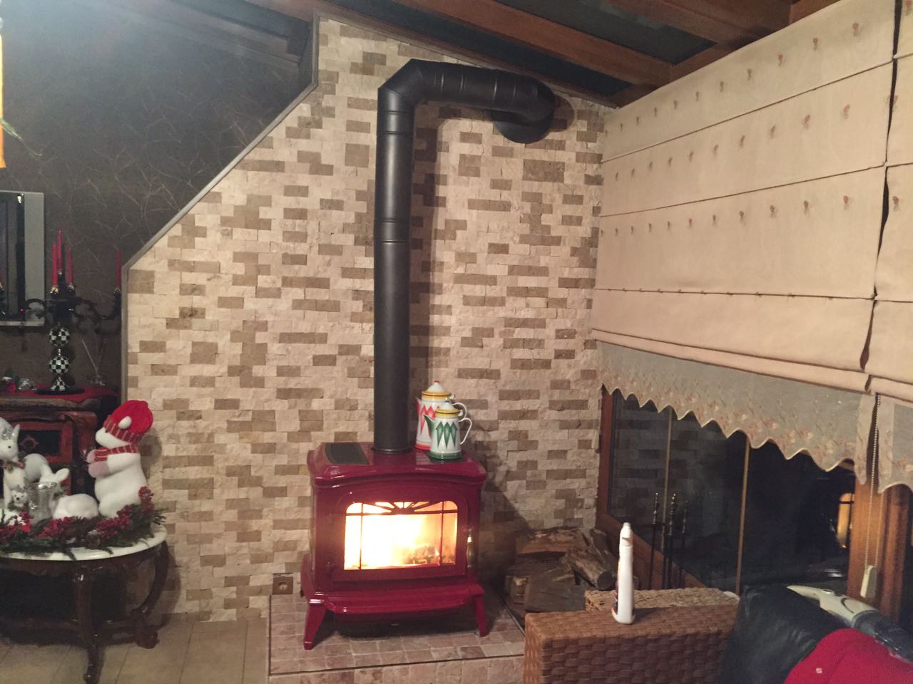 INVICTA Bradford Kırmızı Döküm Odun Sobası