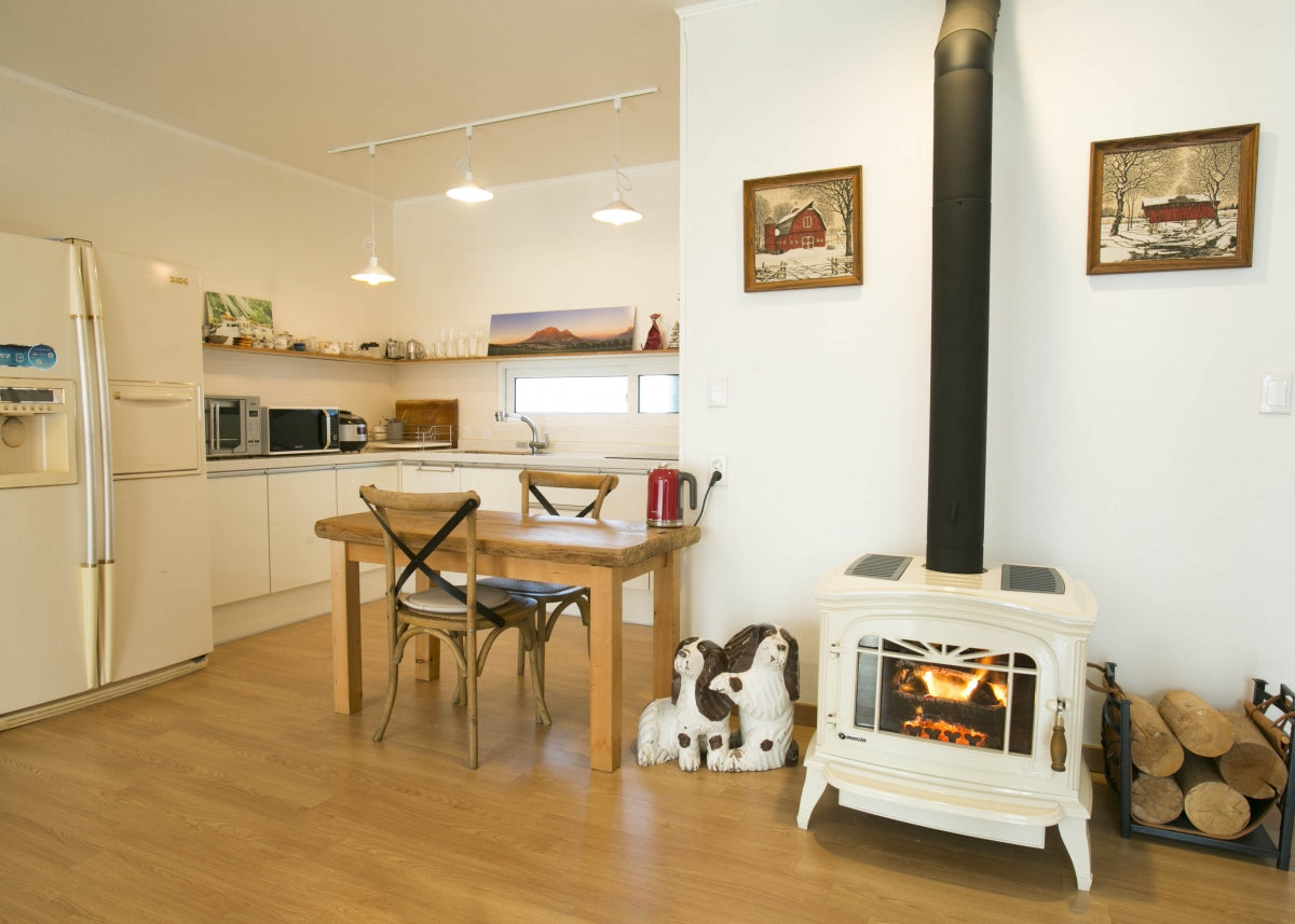 INVICTA Bradford Krem Döküm Odun Sobası