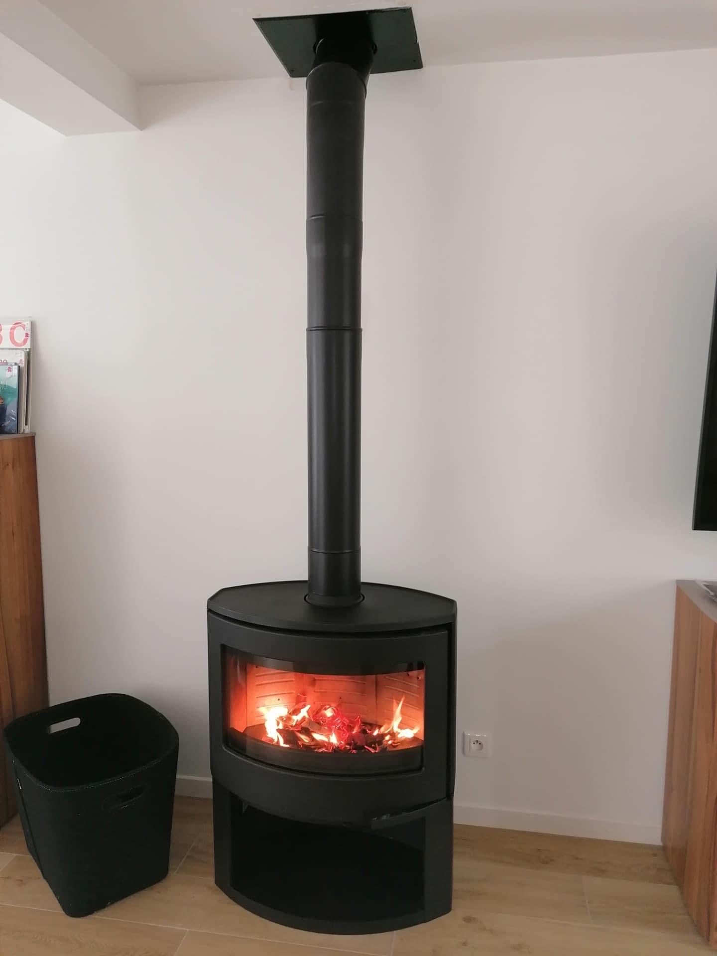 INVICTA Calcias Çelik Odun Sobası