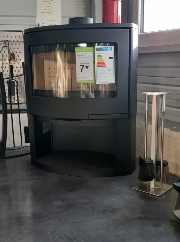 INVICTA Calcias Çelik Odun Sobası