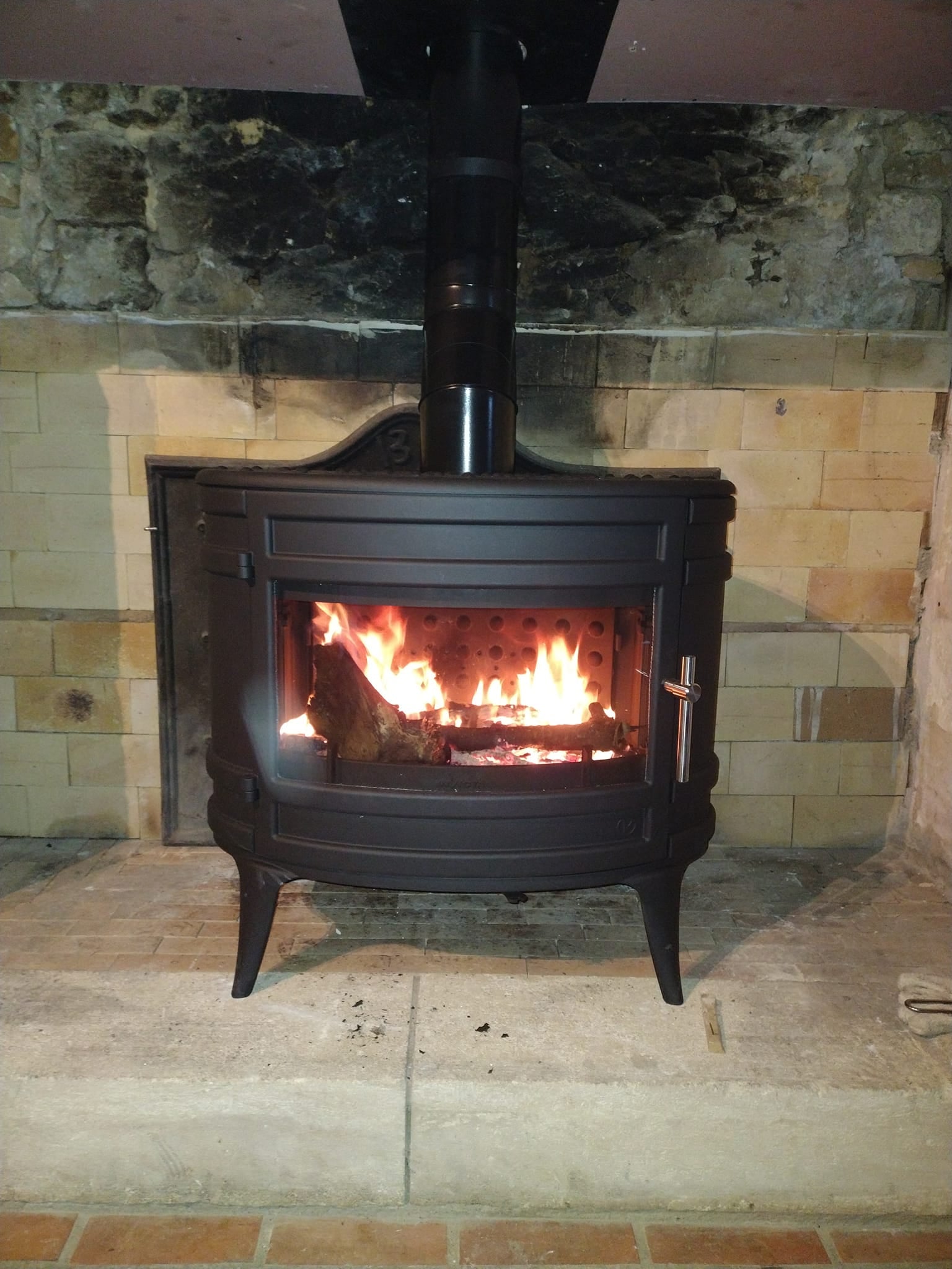 INVICTA Mandor Döküm Odun Sobası