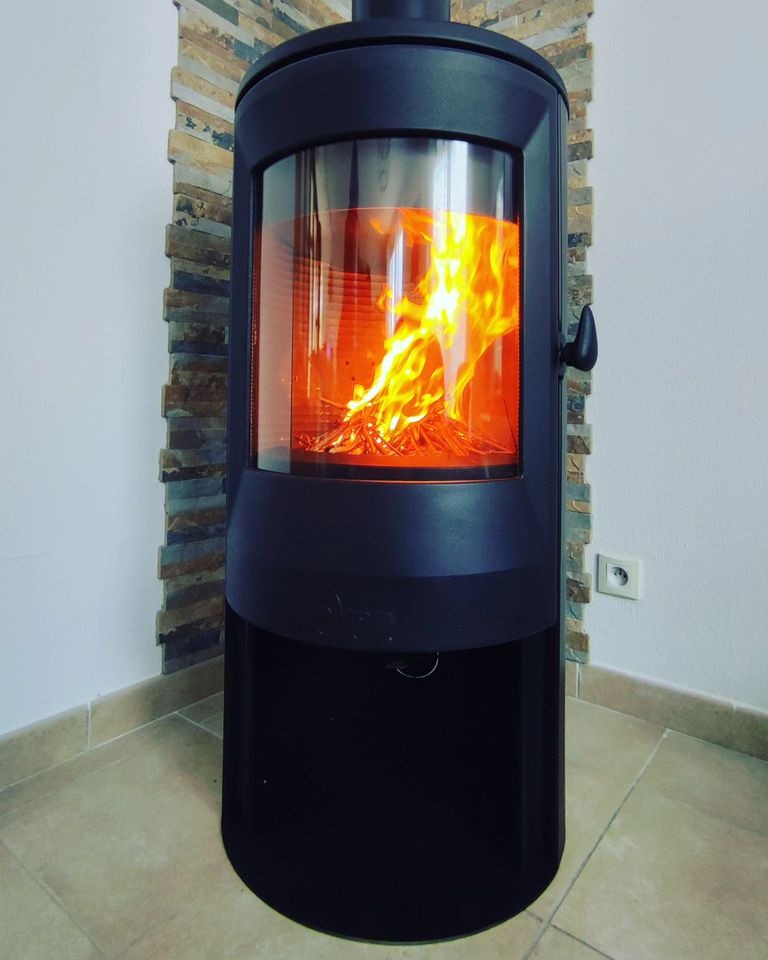 INVICTA Neosen Çelik Odun Sobası