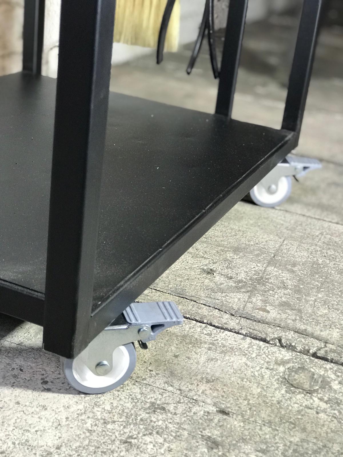 Metal Odunluk ve Maşa Takımı