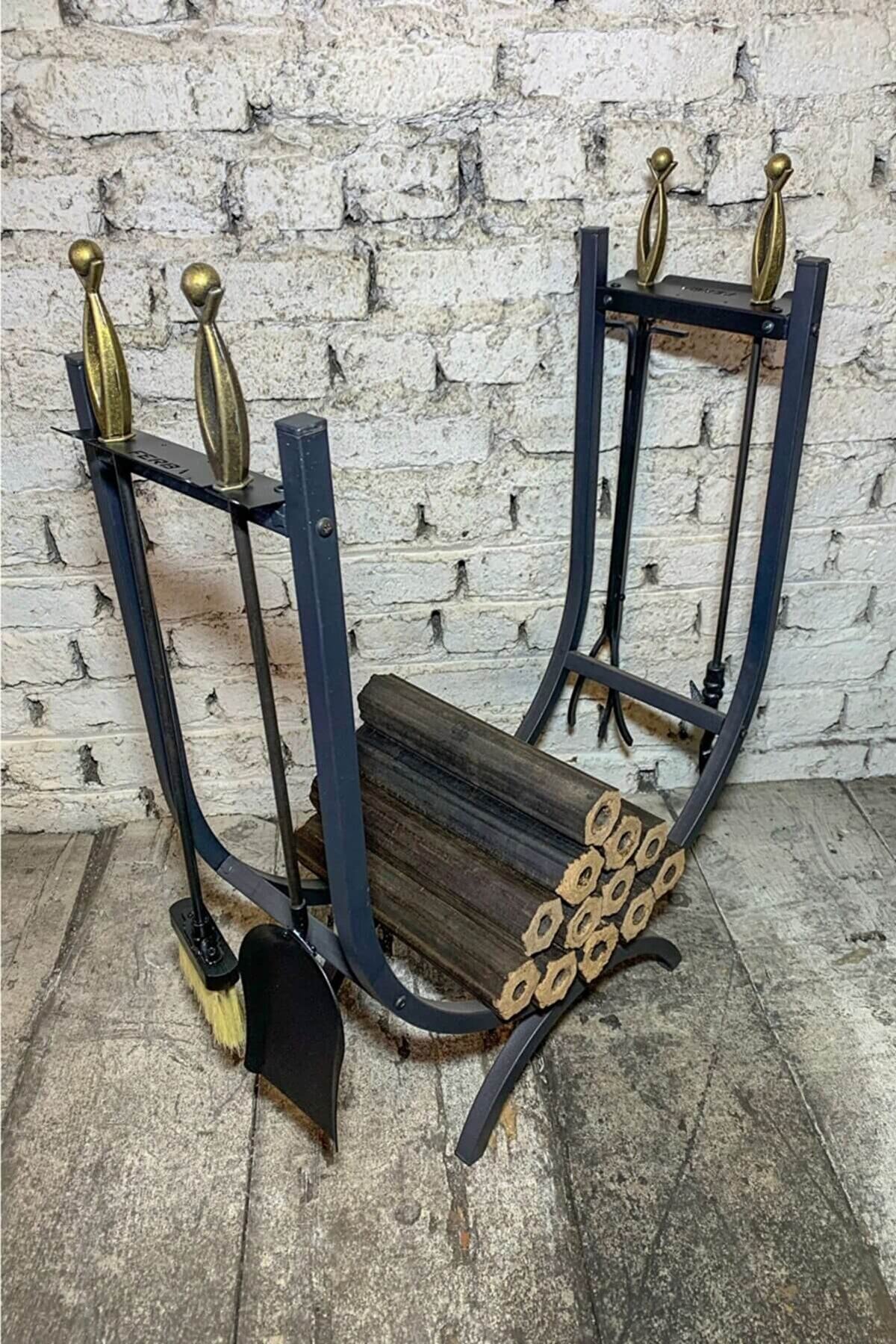 Metal Oval Şömine Odunluğu ve Kum Saati Başlıklı Maşa Takımı