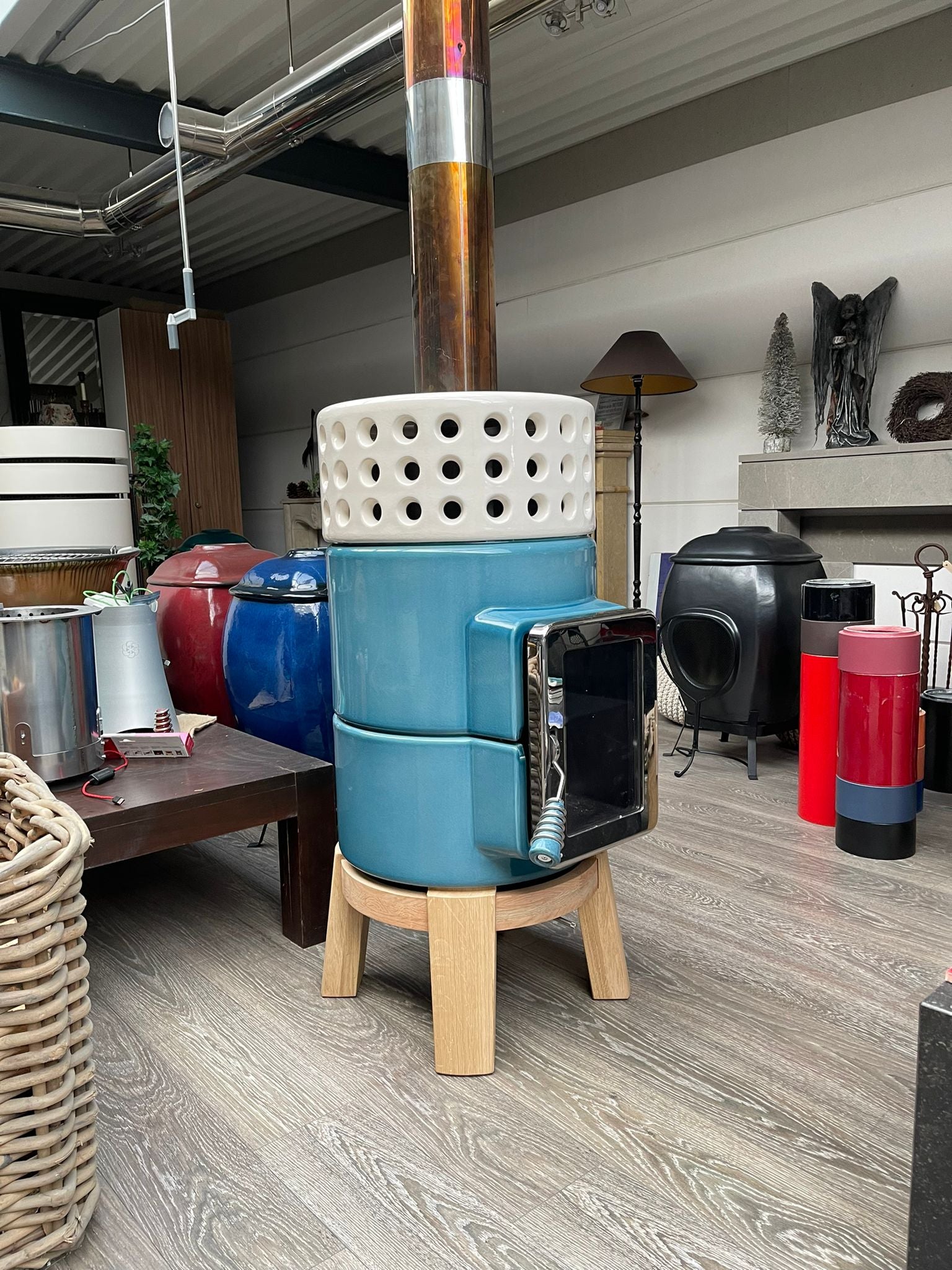 Yuvarlak Yığma Ahşap Seramik Odun Sobası