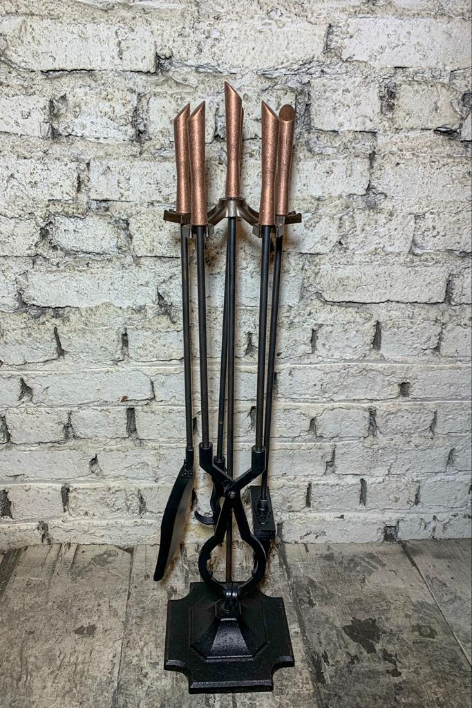 Ruj Başlıklı Antik Bakır Şömine Maşa Takımı