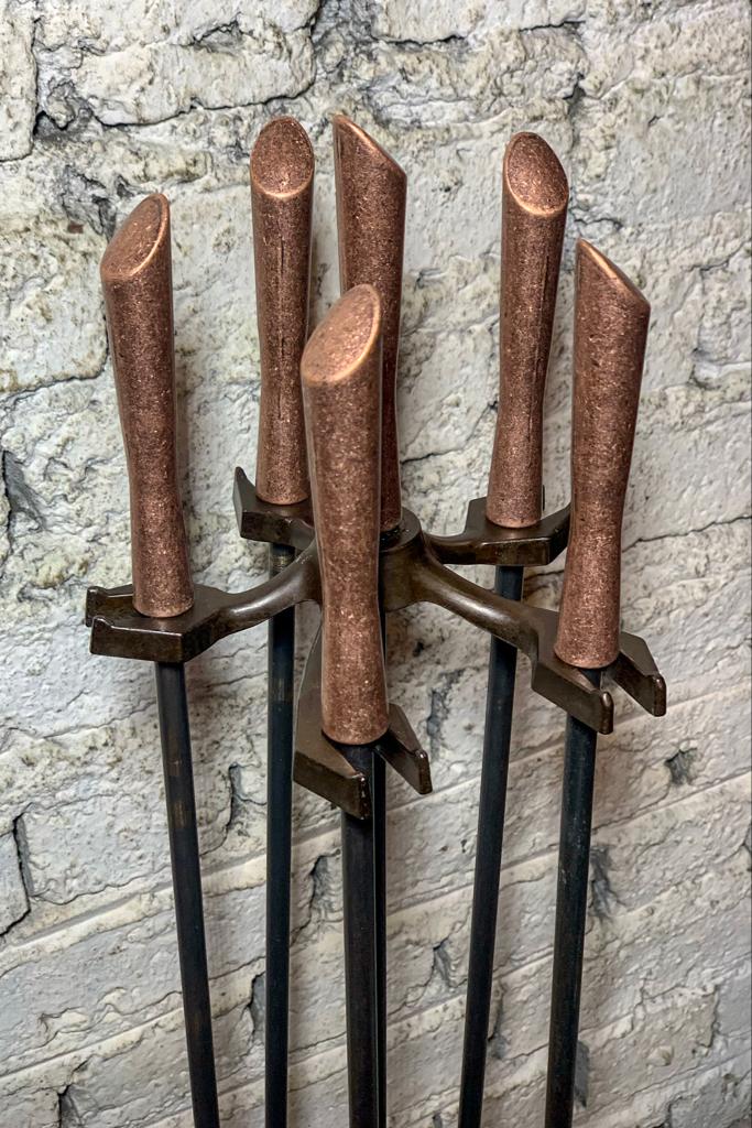 Ruj Başlıklı Antik Bakır Şömine Maşa Takımı