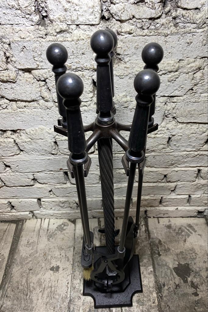 Topbaşlı Siyah Şömine Maşa Takımı